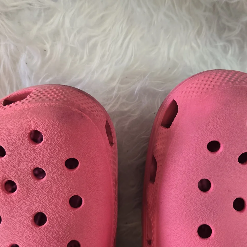 CROCS Pink Water‎ Shoes with Ventilation Holes